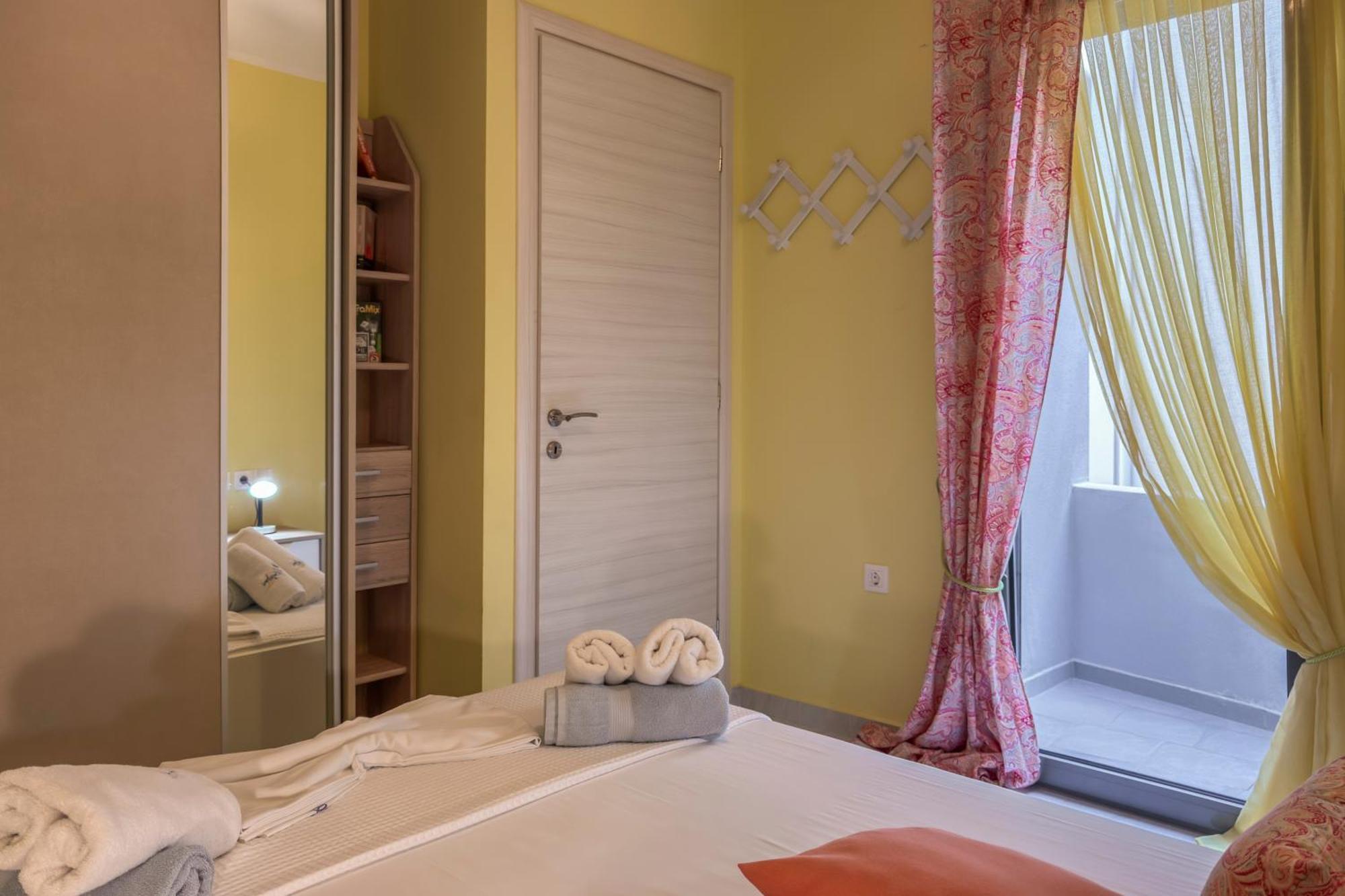 Alisahni Villa & Suite Като-Даратсо Экстерьер фото