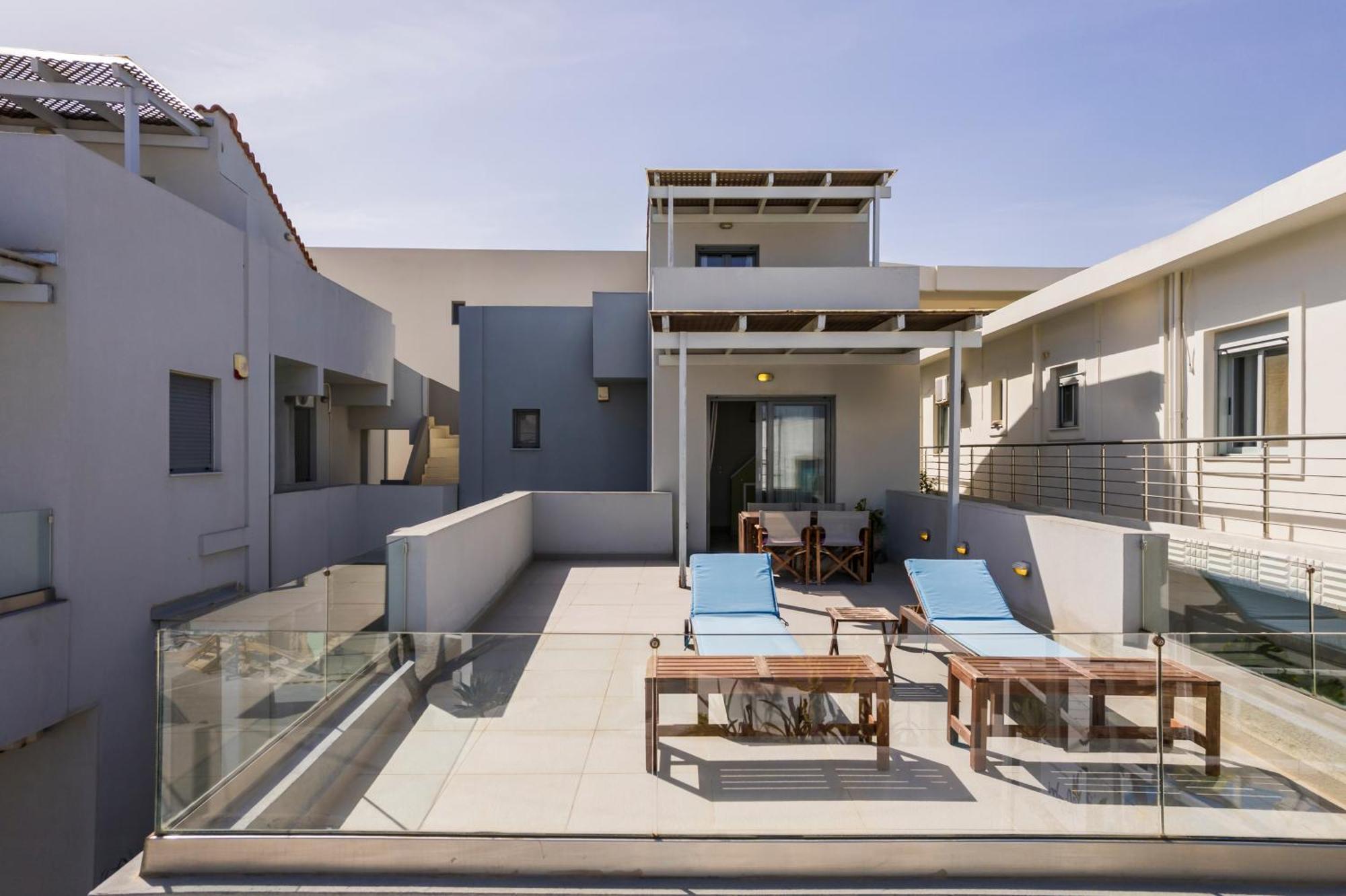 Alisahni Villa & Suite Като-Даратсо Экстерьер фото